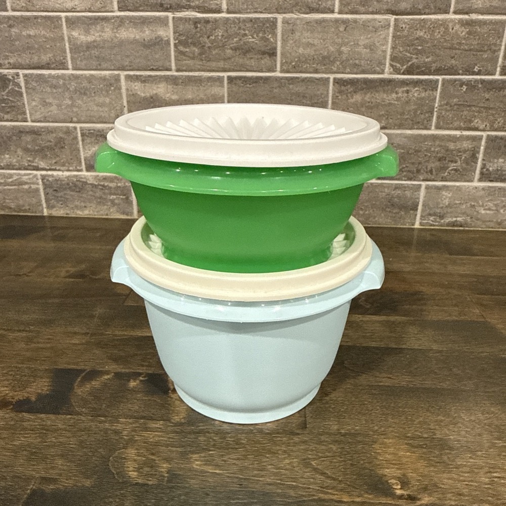 Tupperware Servalier Bowls‎ Liquid Tight Seals Set of 2 New